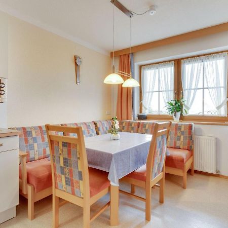 Quaint Apartment In Hainzenberg Near Horbergbahn المظهر الخارجي الصورة