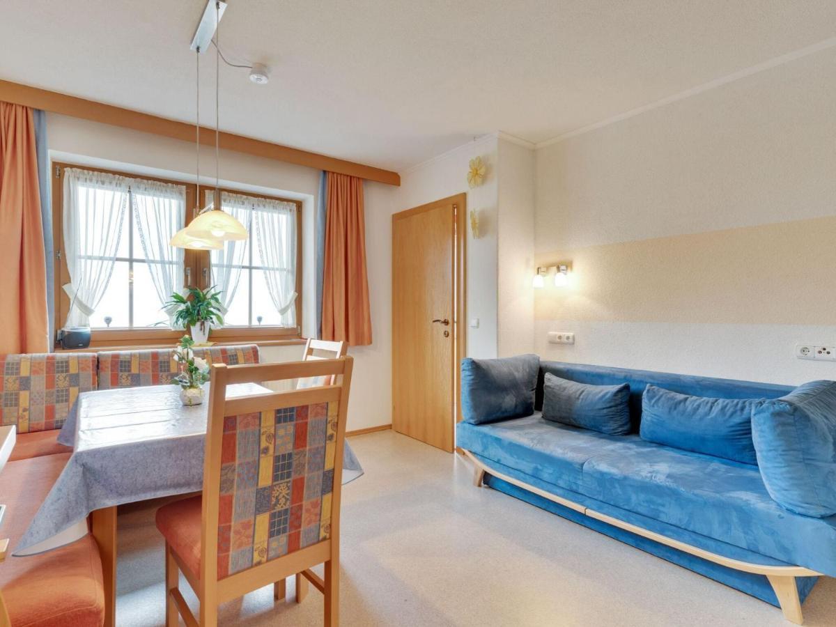 Quaint Apartment In Hainzenberg Near Horbergbahn المظهر الخارجي الصورة