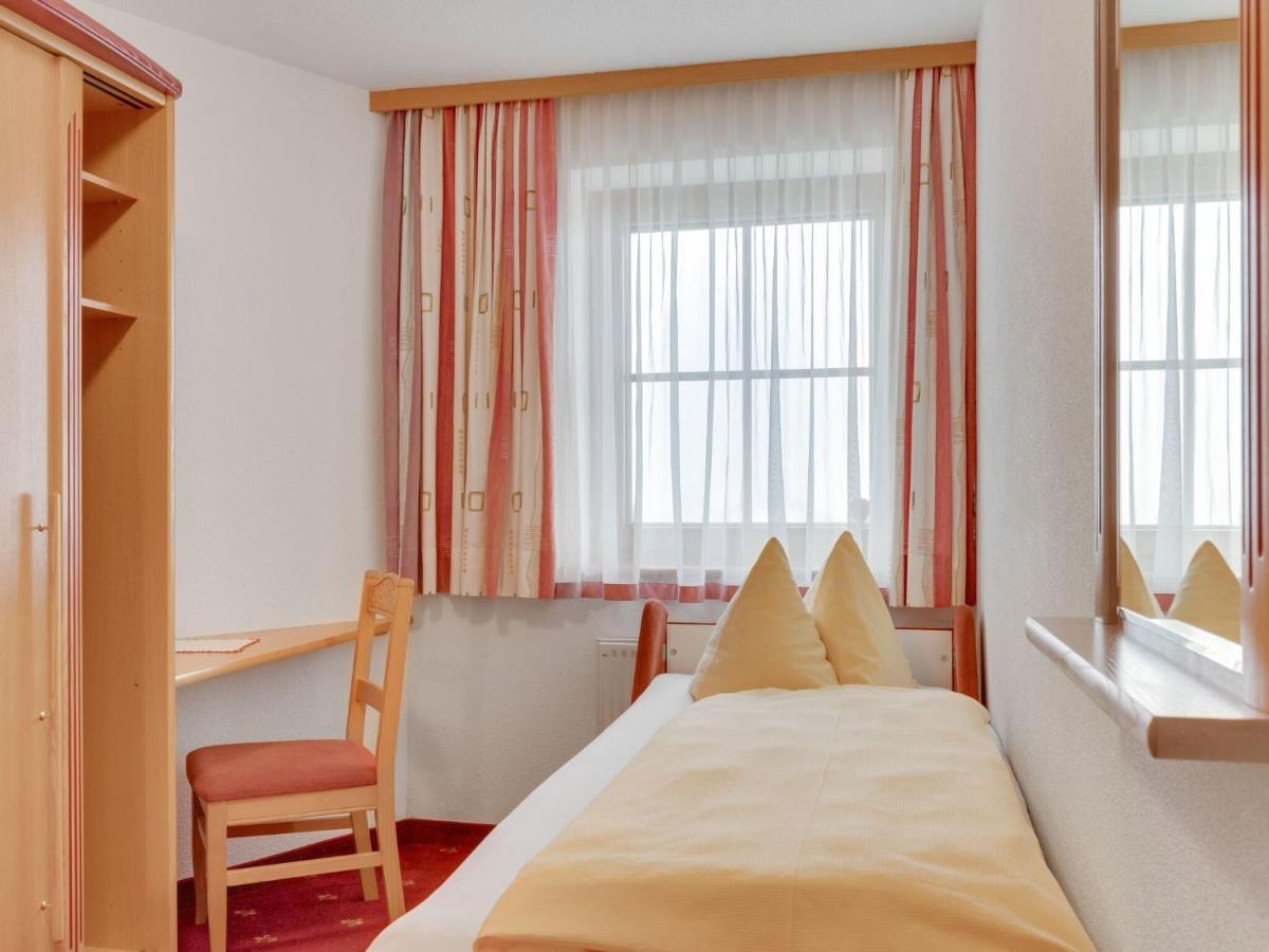 Quaint Apartment In Hainzenberg Near Horbergbahn المظهر الخارجي الصورة