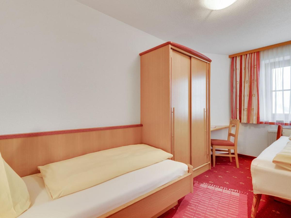 Quaint Apartment In Hainzenberg Near Horbergbahn المظهر الخارجي الصورة
