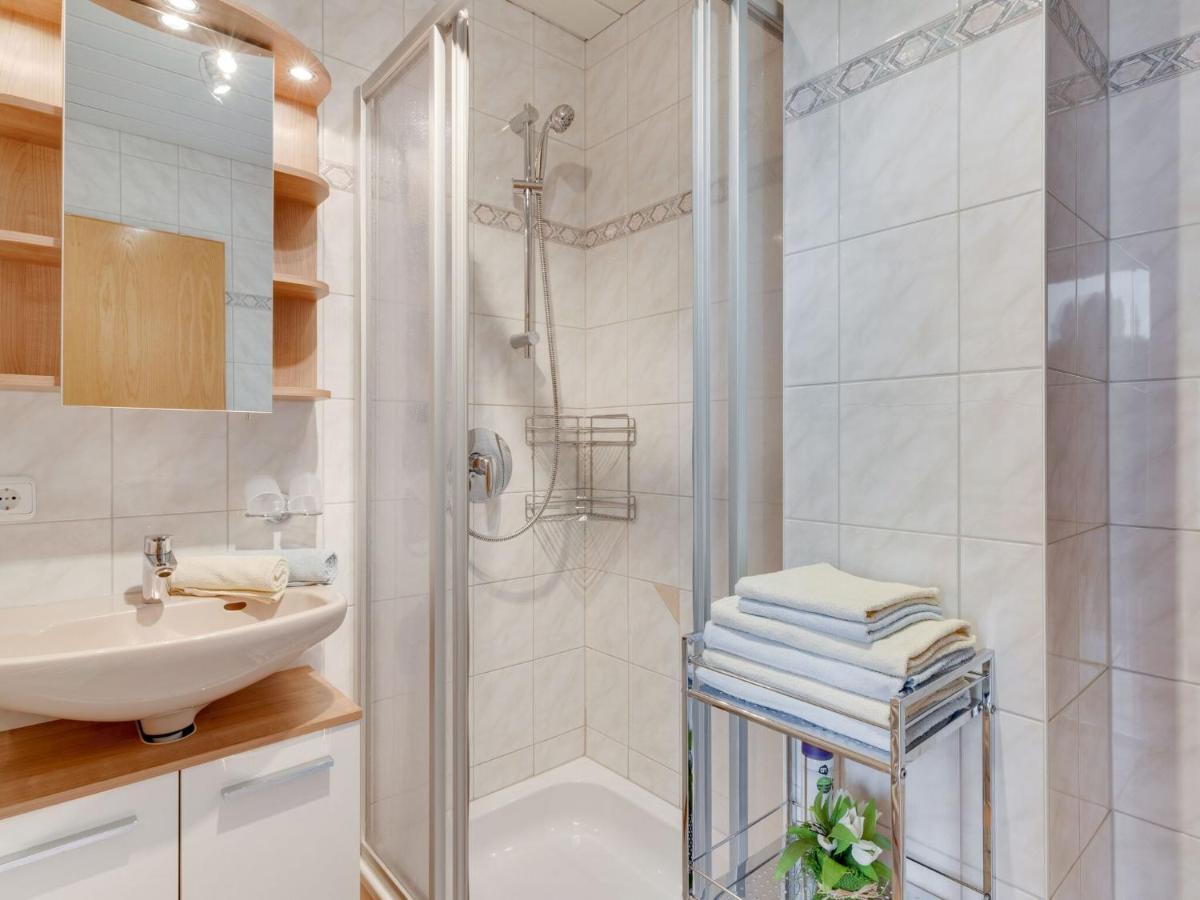 Quaint Apartment In Hainzenberg Near Horbergbahn المظهر الخارجي الصورة